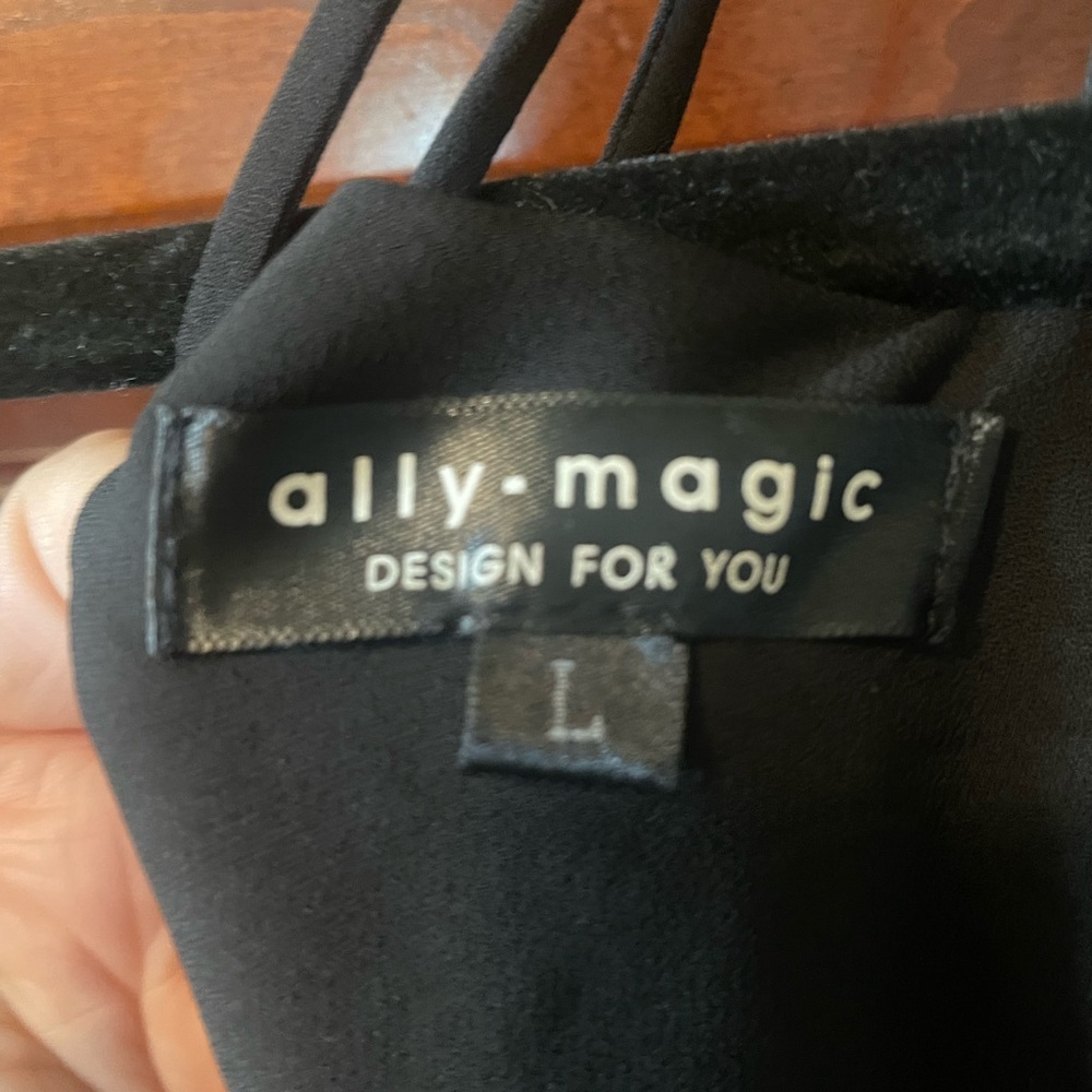 Tank top black large